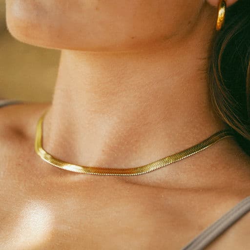 Chelsea Herringbone Necklace